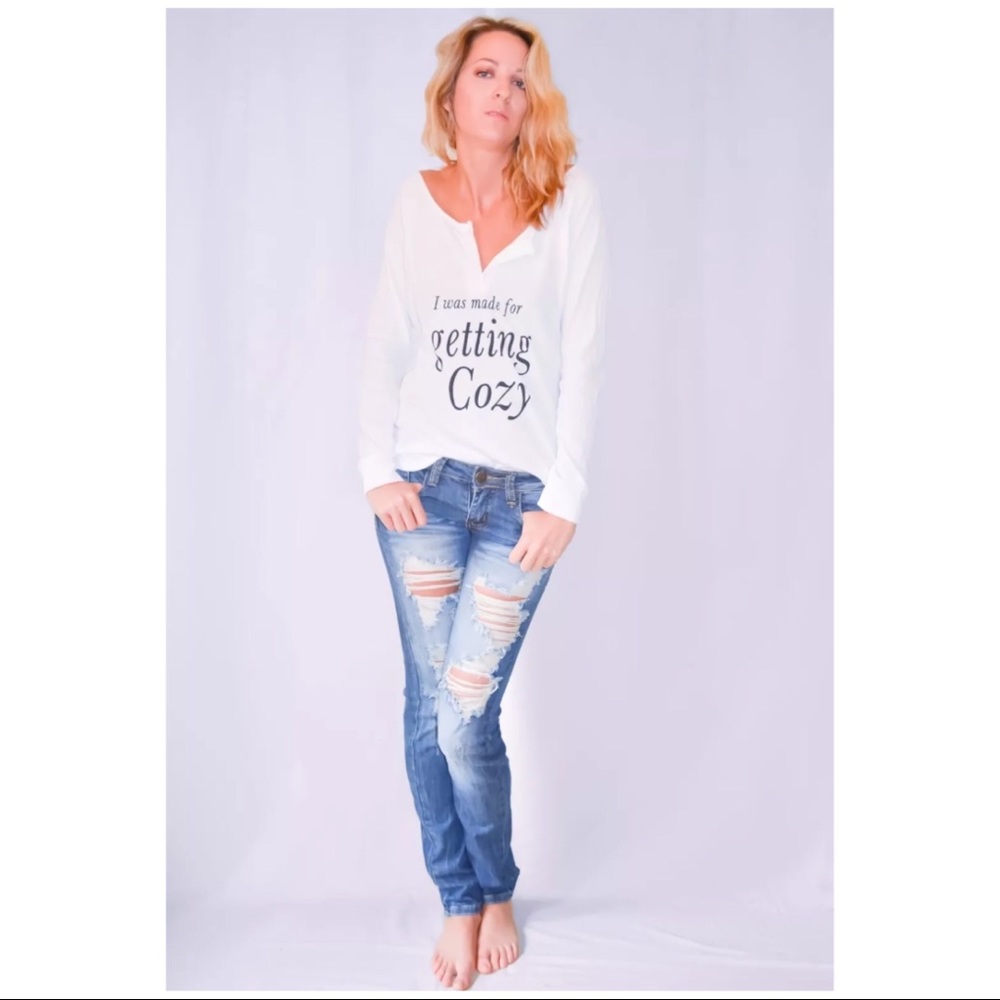 V-Neck Boat Neck White Long Sleeve Relax Shirt - Picture 2 of 4